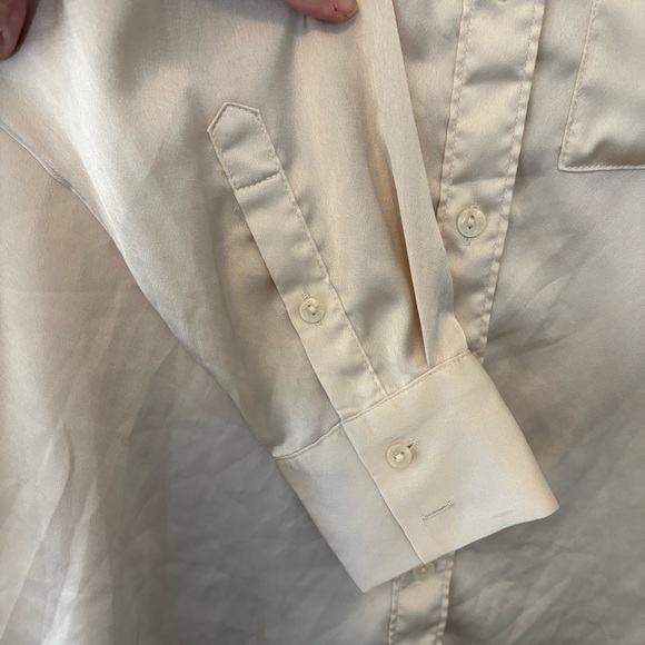 Abercrombie & Fitch Oversized Satin Blouse XS Beige Shirt - Picture 4 of 8